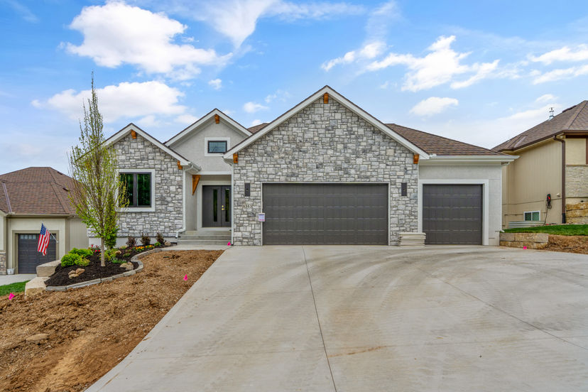 Park Ridge Homes, LLC — 4363 NE Hideaway Dr