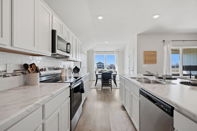 Lennar — 20385 W 193rd Ln