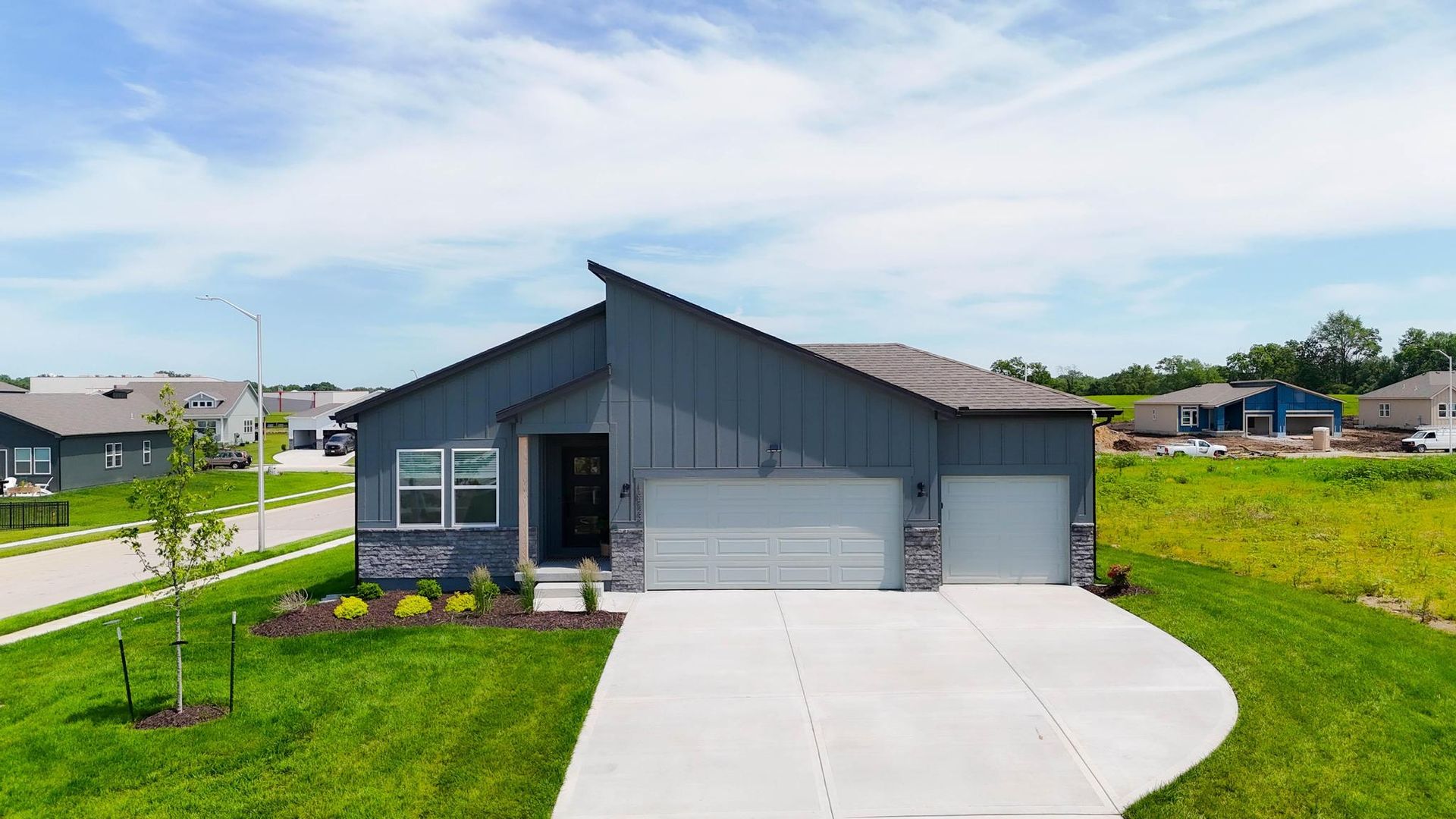 Summit Homes — 10523 N Jarboe St