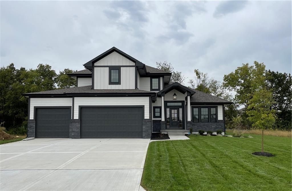 NZC Homes — 3217 SW Saddelbred Ter