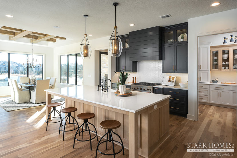 Starr Homes — 16133 Paradise St