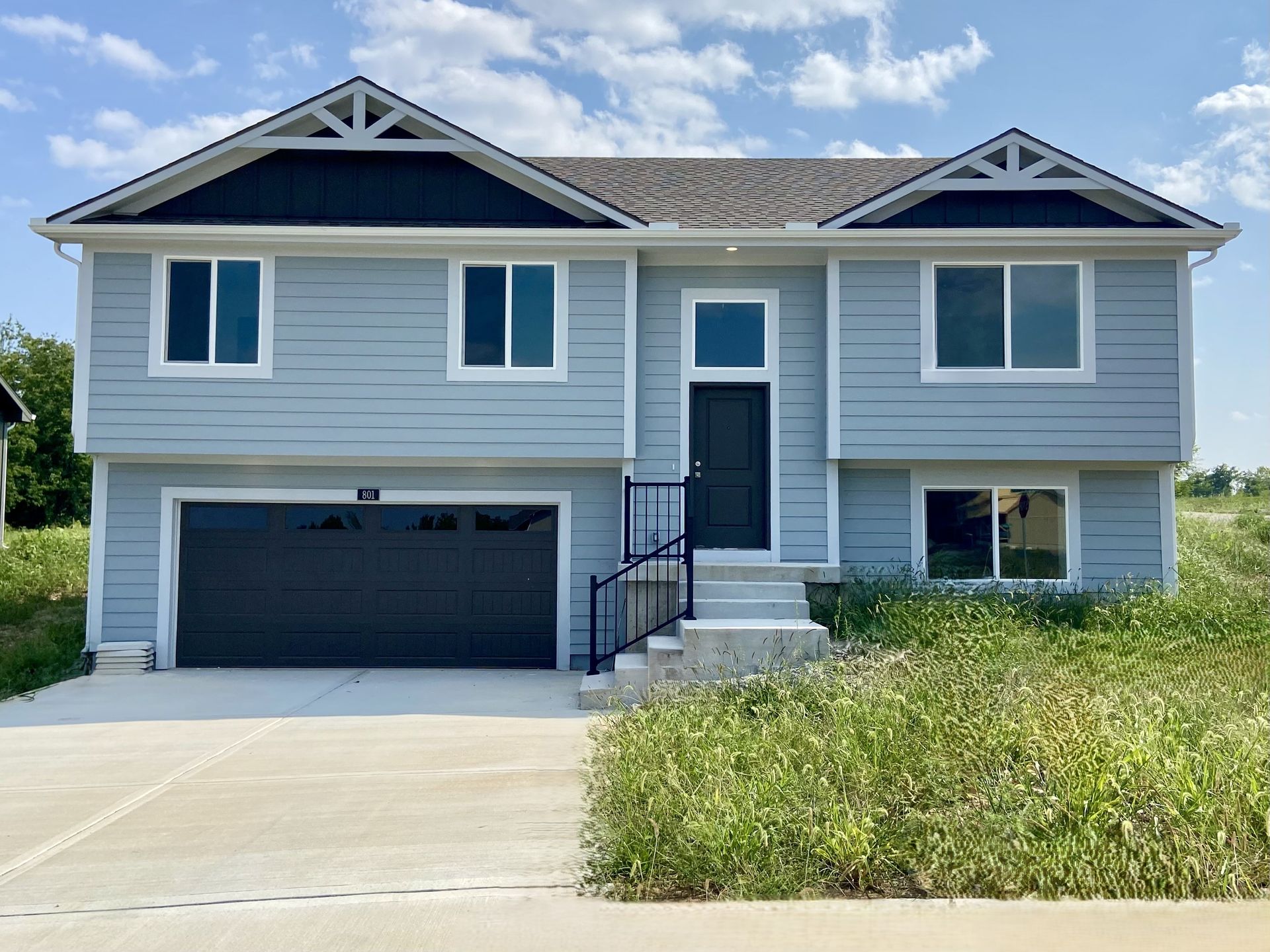 Graham Construction Company — 801 SE Dry Creek Drive