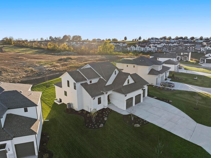 SAB Construction, LLC — 3105 NW Berkebile Ln