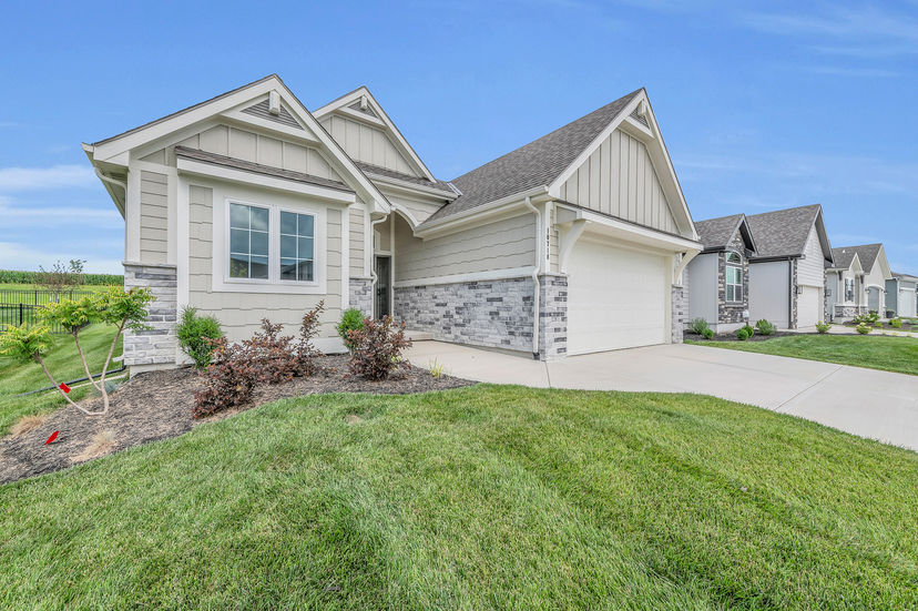 SAB Construction, LLC — 10718 N Bell St