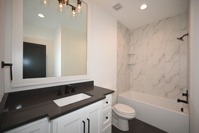 Jamison Homes — 12635 NW Larkspur Ln