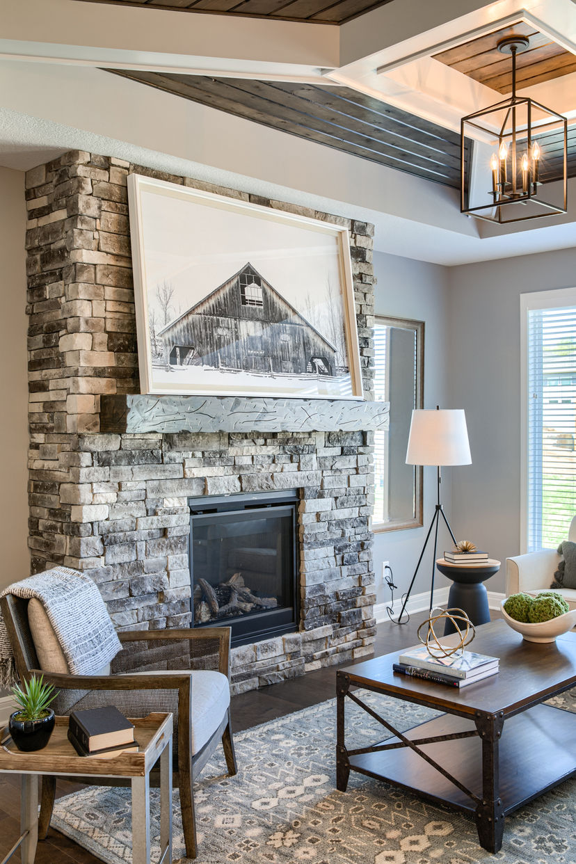 Ashlar Homes, LLC — 401 SW Hawthorne Ln
