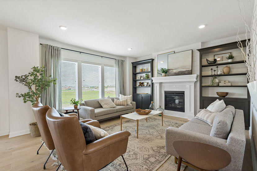 Summit Homes — 10710 N Holly St