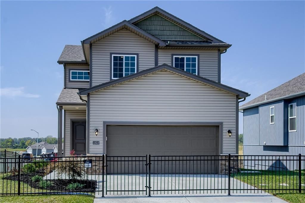 Ashlar Homes — 12512 S Parkwood Ln