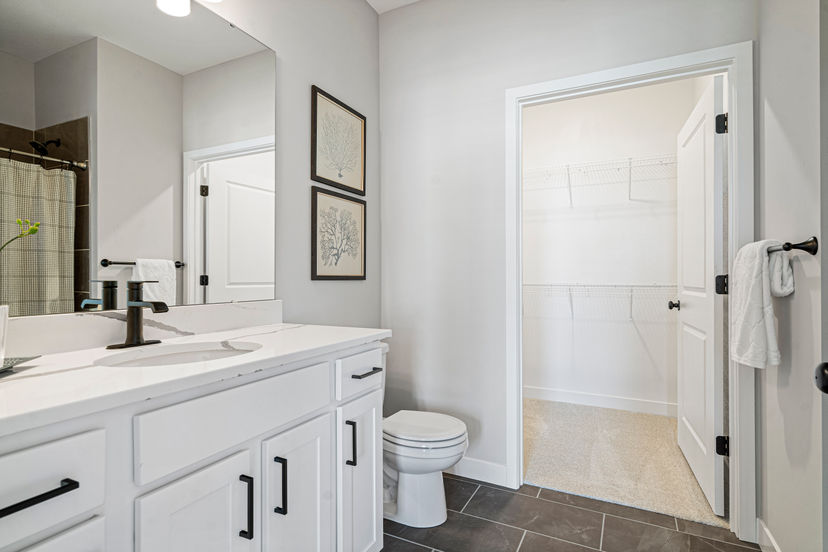 Ashlar Homes — 400 SW Hawthorne Ln