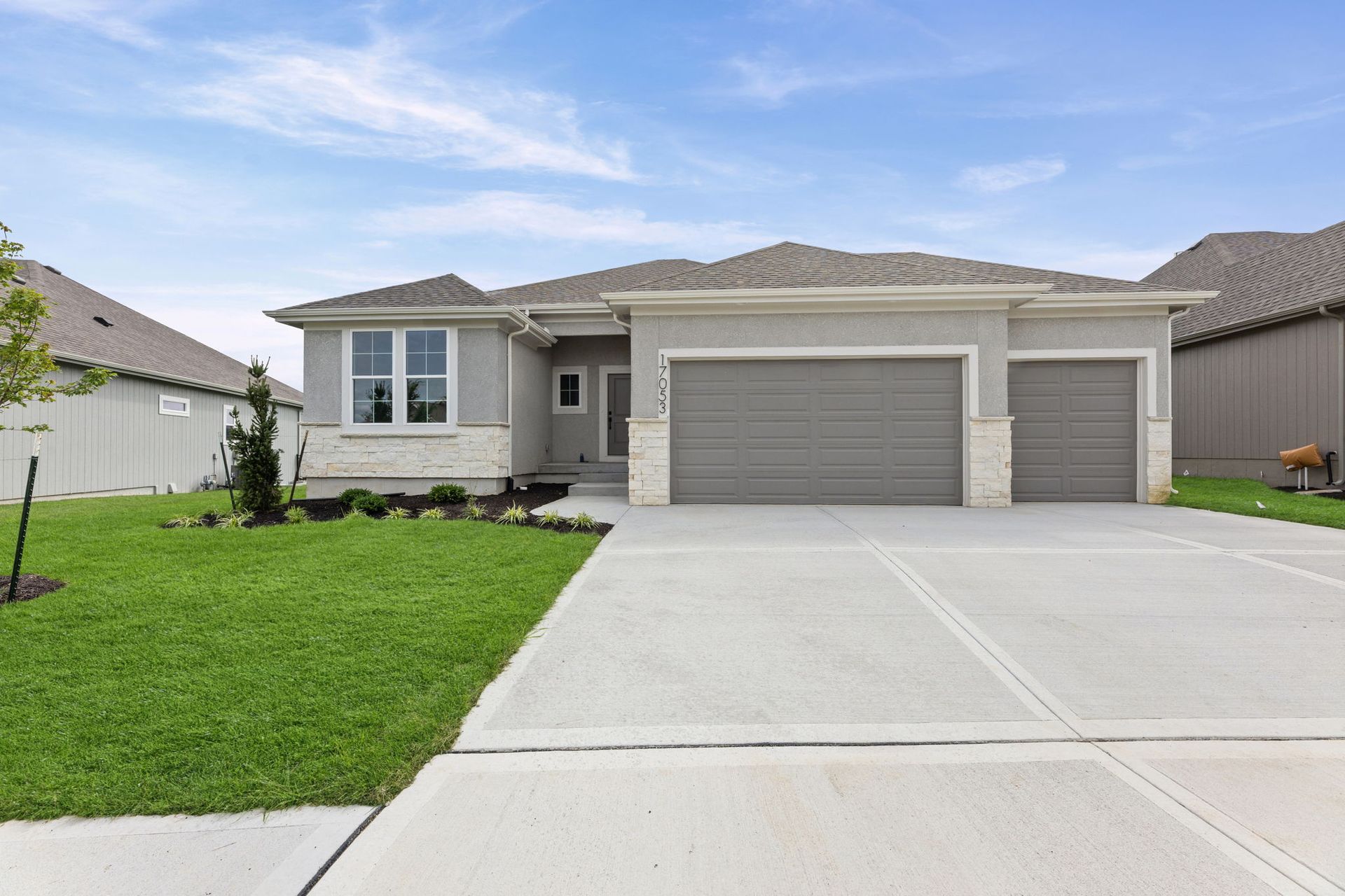 Harlow Homes, LLC — 17053 W. 168th Pl