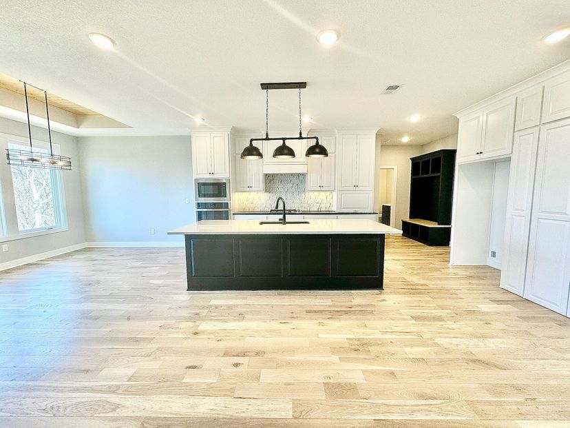 Syler Construction, Inc. — 5899 NW Black Oak Ct