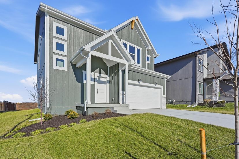Summit Homes — 19606 W 195th Pl