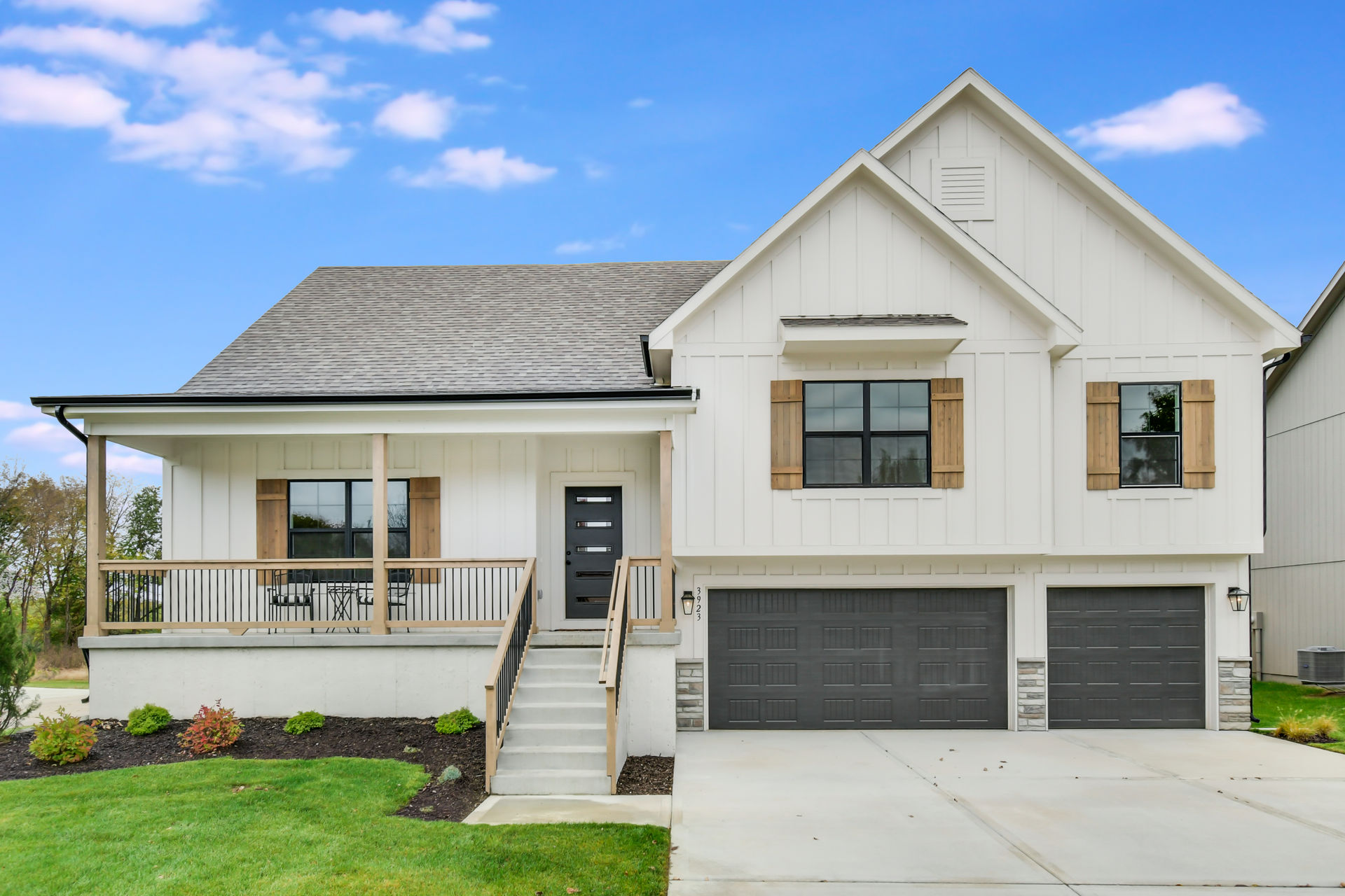 TruMark Homes — 3923 SE Valley Forge Dr