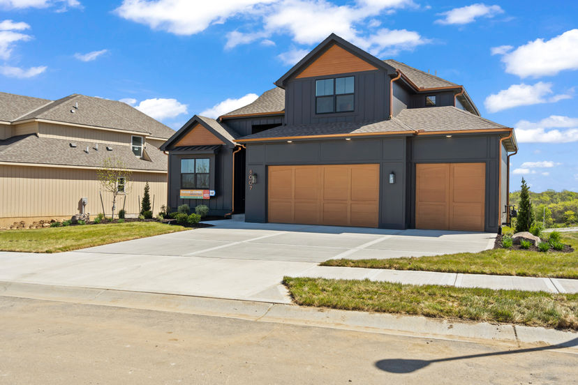 Rob Washam Homes — 8007 Brockway St