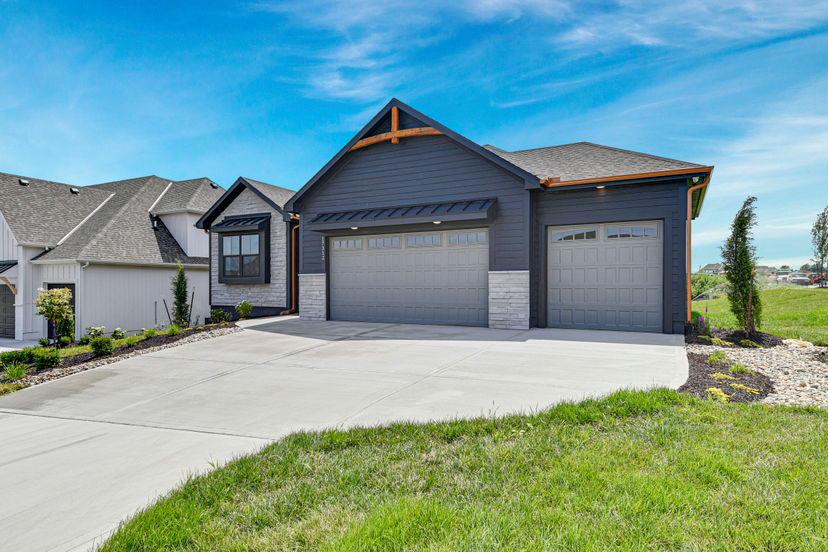 Rob Washam Homes — 17312 Bradshaw St