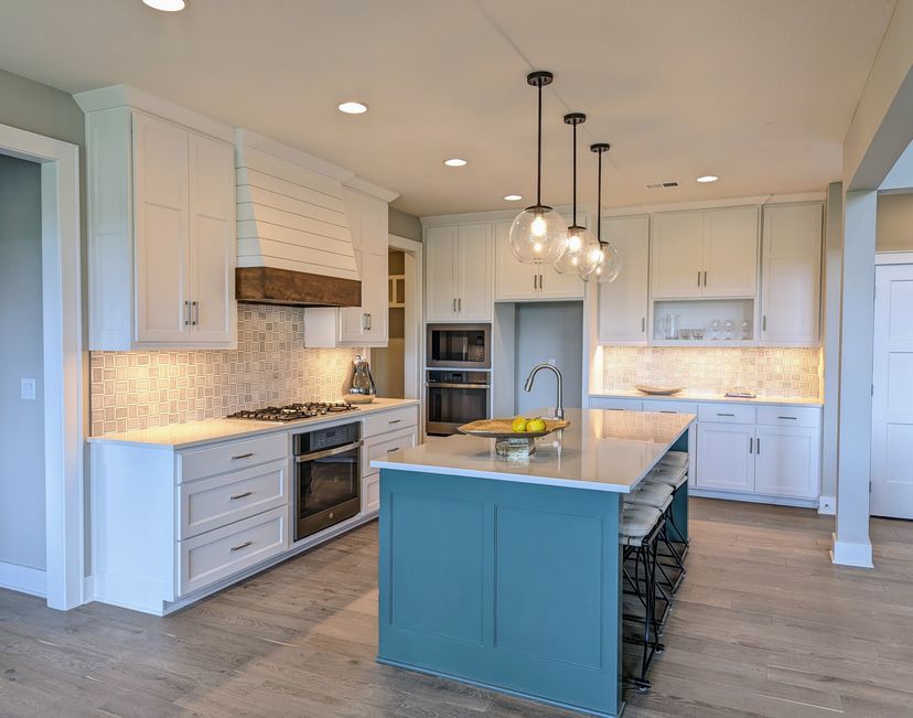 Riffe Custom Builders, LLC — 14914 Windsor St