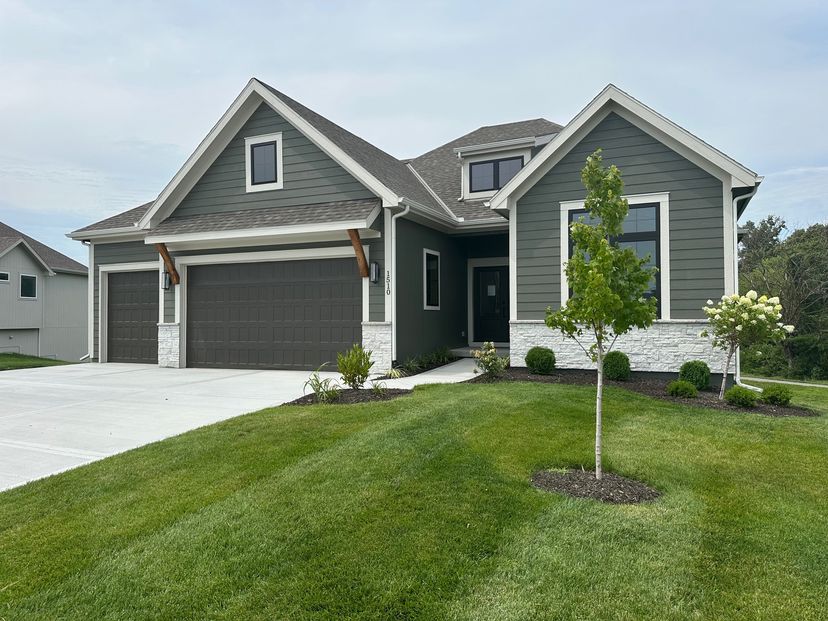 Aspen Home Builders LLC — 1510 NW 106th Ter