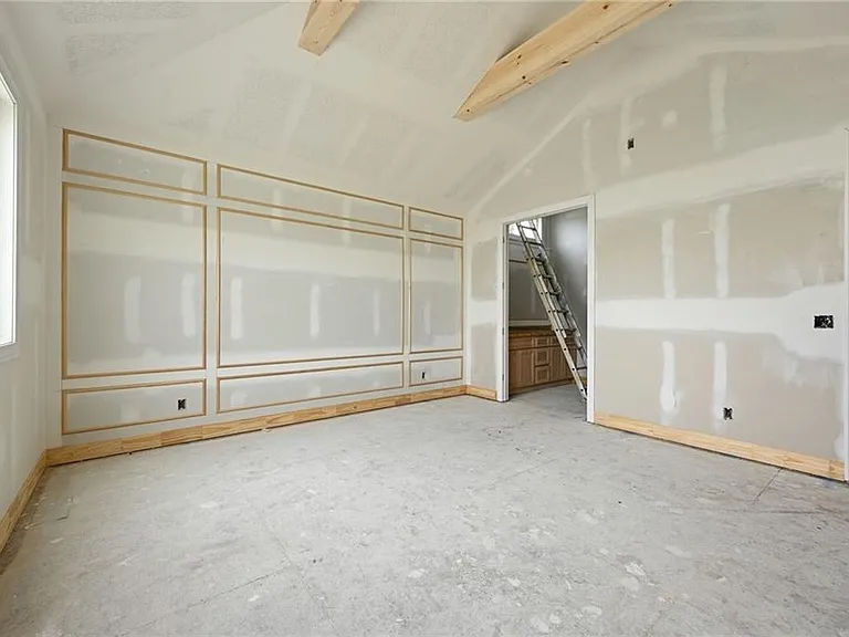 NEW LEAF CONSTRUCTION LLC — 1223 Larkspur Pl
