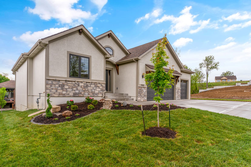 Park Ridge Homes, LLC — 4363 NE Hideaway Dr