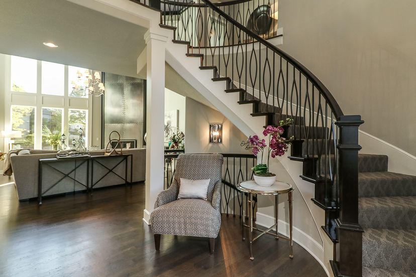 Don Julian Builders, Inc. — 5947 N Cosby Ave