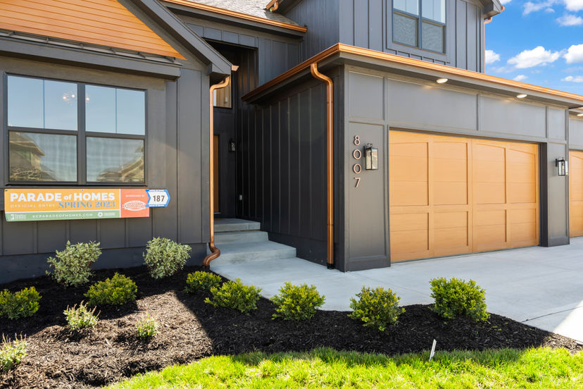 Rob Washam Homes — 8007 Brockway St