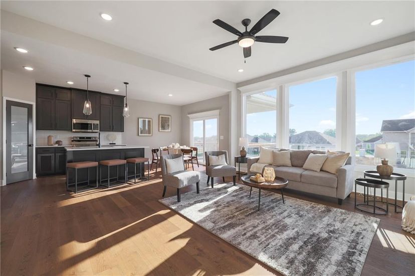 Dave Richards Homebuilding, Inc. — 221 SW Chelmsford Dr