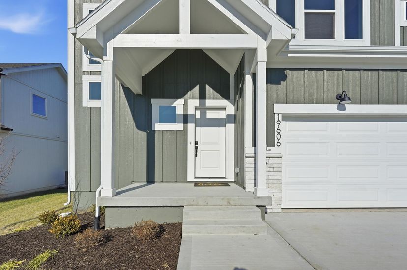 Summit Homes — 19606 W 195th Pl