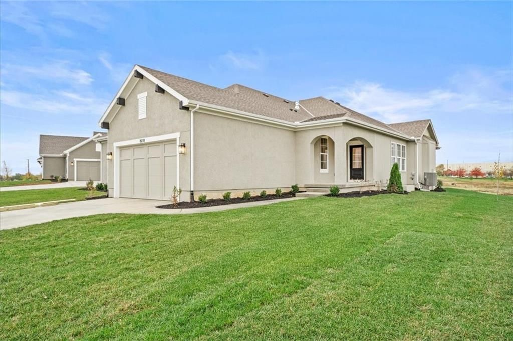 Lambie Homes — 8258 Aurora St