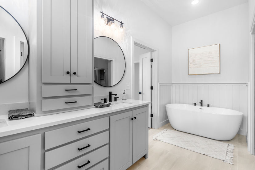 Chris George Homes — 17515 W 165th St