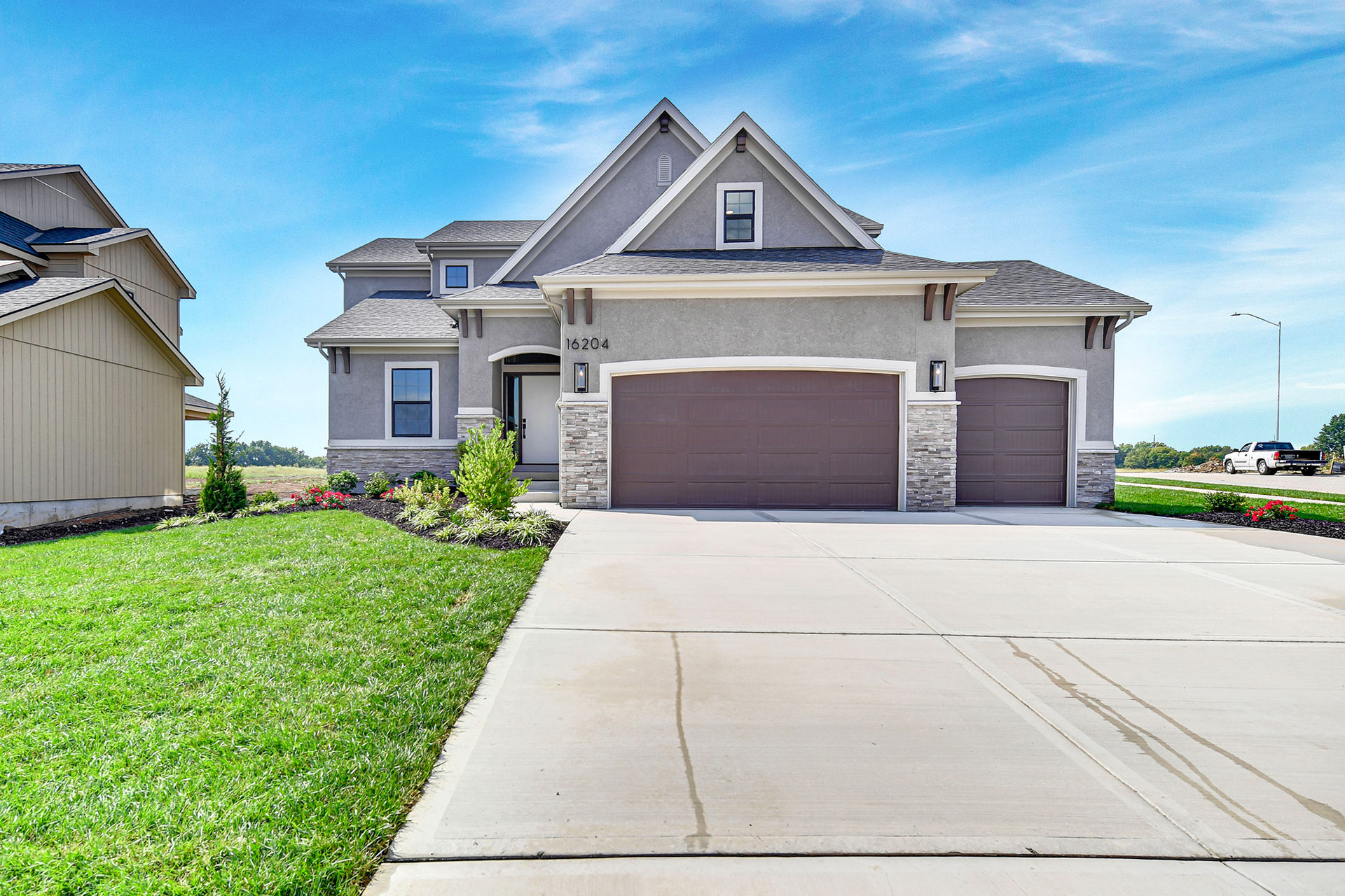 SAB Construction, LLC — 16204 S Twilight Ln