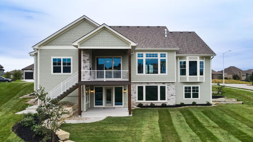 Owen Homes LLC — 2911 NE 102nd St