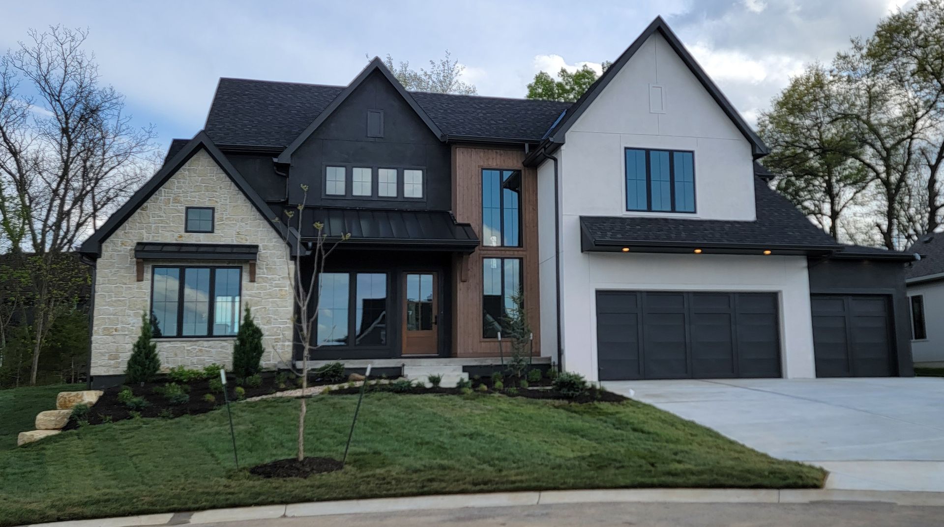 Helm Construction — 9427 Marion St