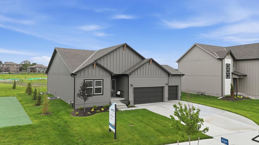 Summit Homes — 18204 W 166th Ter