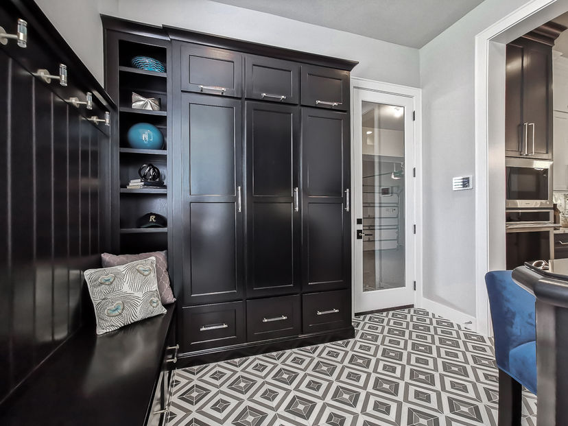 Don Julian Builders, Inc. — 16004 Glenfinnan Way
