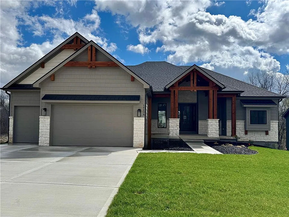 Gary Kerns Homebuilders, LLC — 12475 N Arbor Way