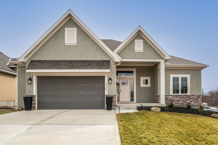 DCB Homes, LLC — 24251 W 92nd St
