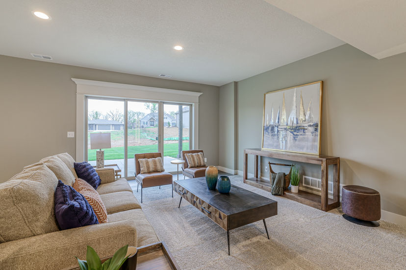 Walker Custom Homes — 1113 Hummingbird Ct