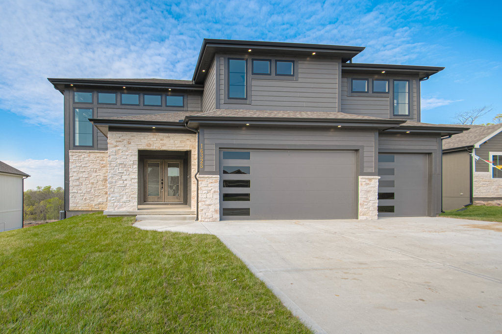 Houston Homebuilders — 12455 Appaloosa St