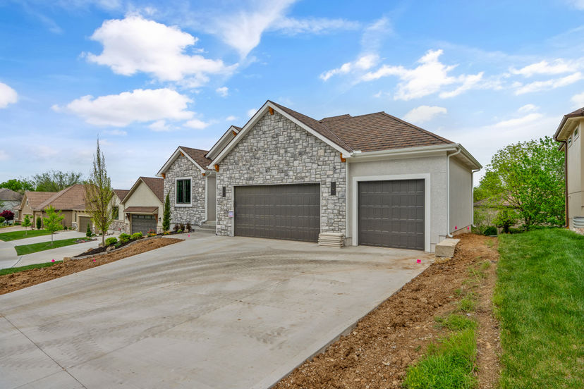 Park Ridge Homes, LLC — 4363 NE Hideaway Dr