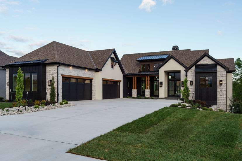 #10 · 3423 NE 102nd St — Starr Homes