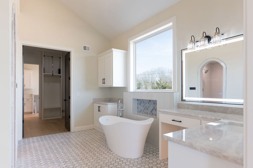 Hi Line Construction LLC — 11938 N Keeler St