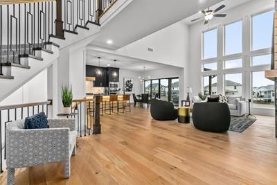 Walker Custom Homes — 2035 SW Wheatfield Ct