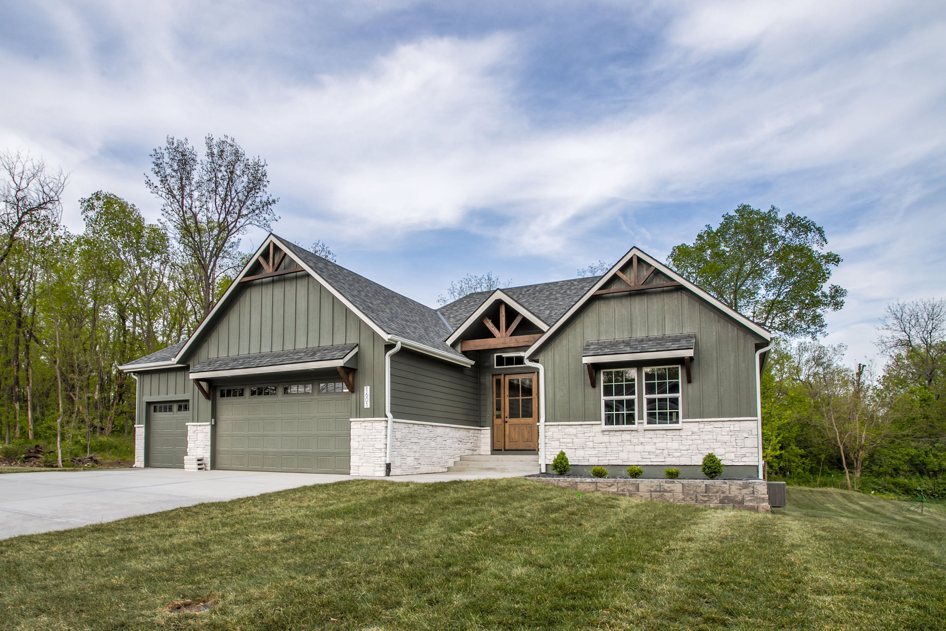 Top Shelf Home Builders — 1601 SW Stonewall Dr