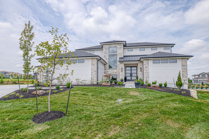 Willis Custom Homes, Inc. — 12304 W 168th Pl