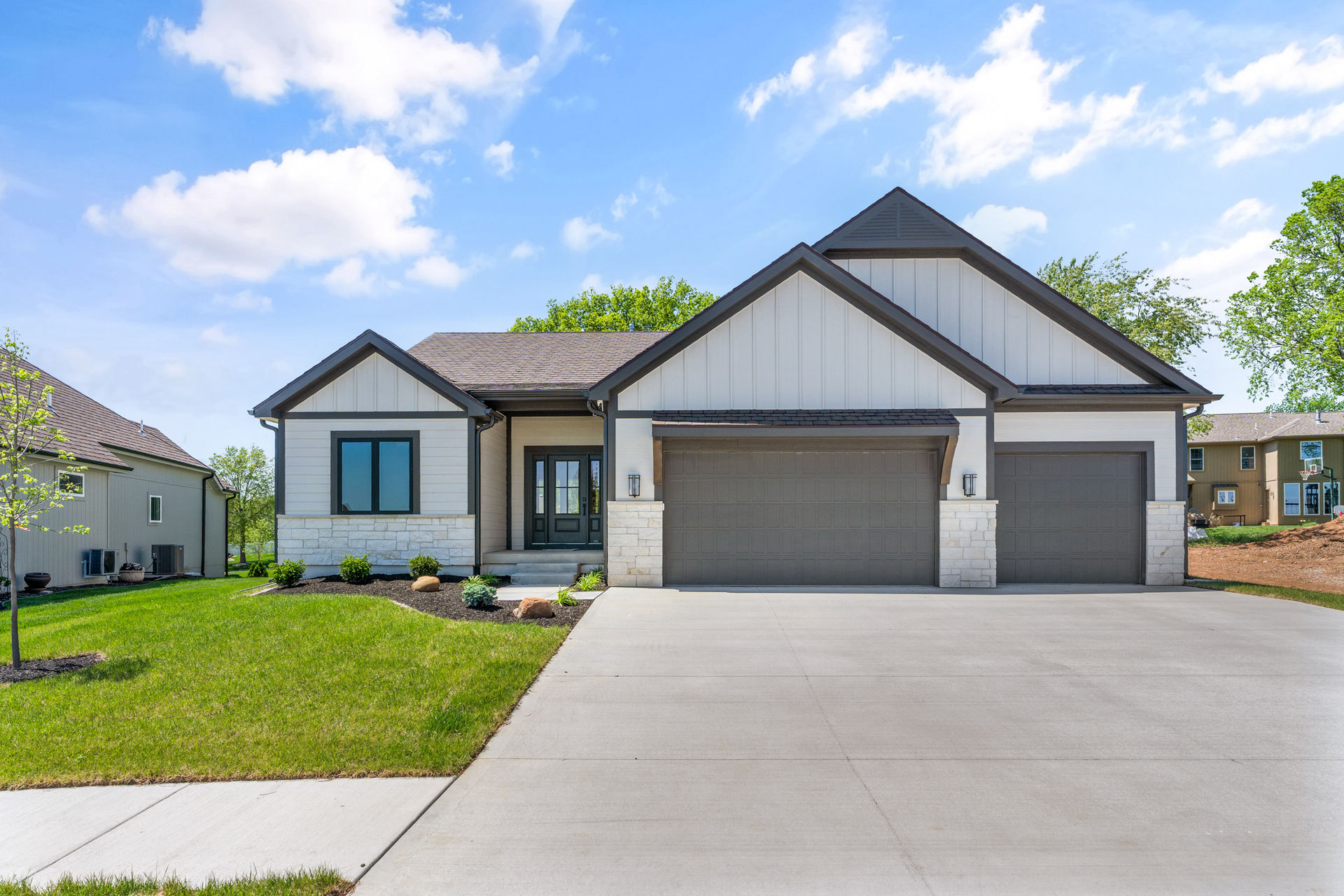 McGraw Homes, Inc. — 4332 NE Hideaway Dr