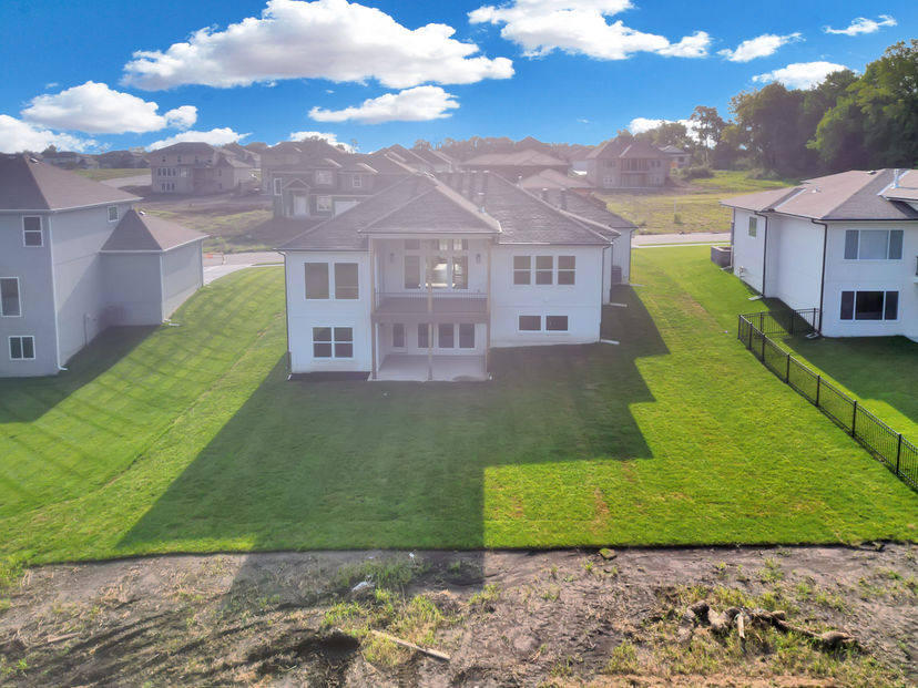 Stewart Builders LLC — 3208 SW Saddelbred Ter