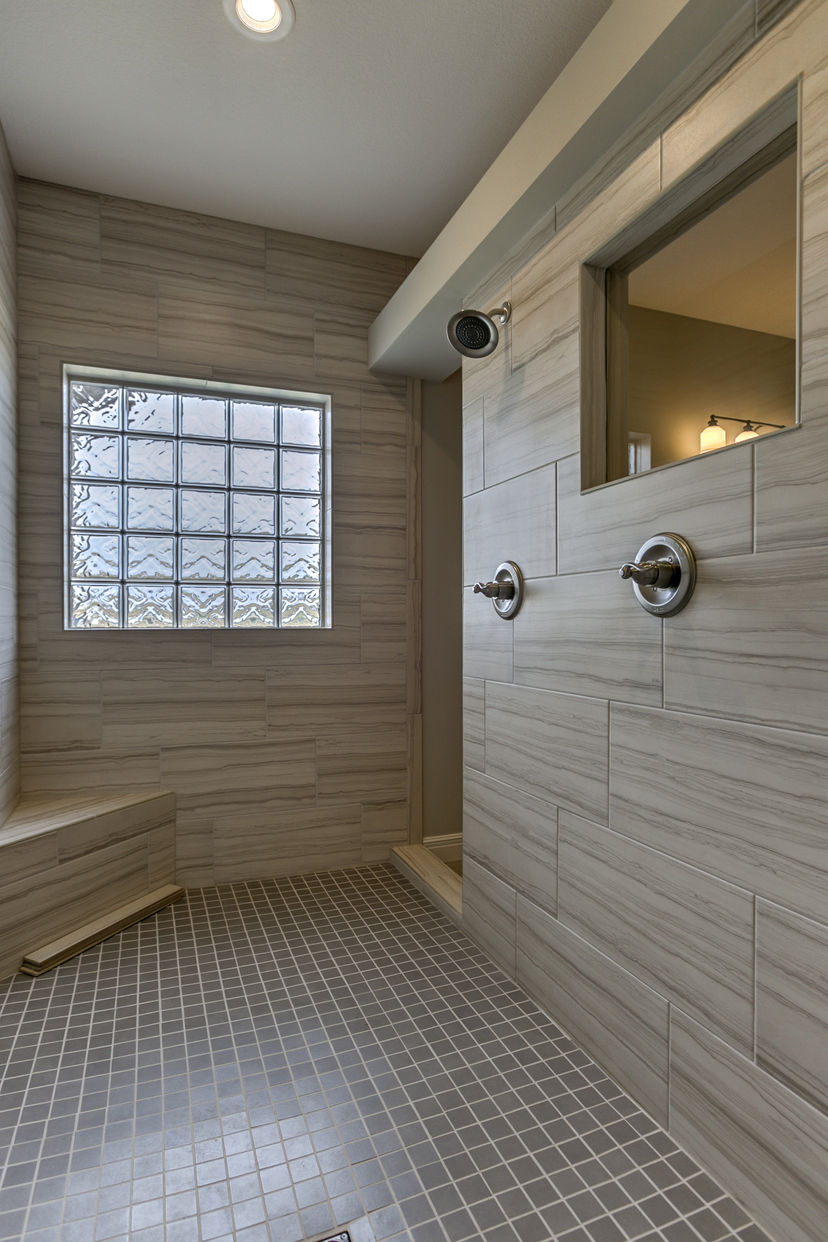 Olympus Custom Homes — 921 Foxglove Lane