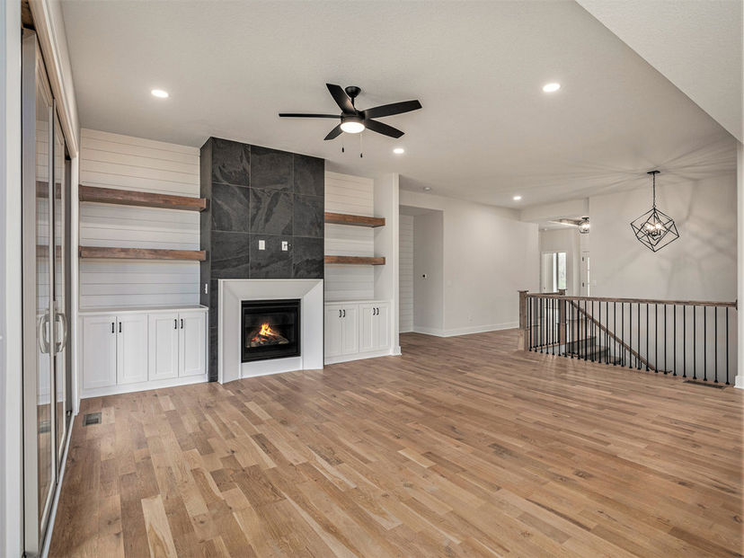Spellerberg Custom Homes — 3218 SW Enoch St