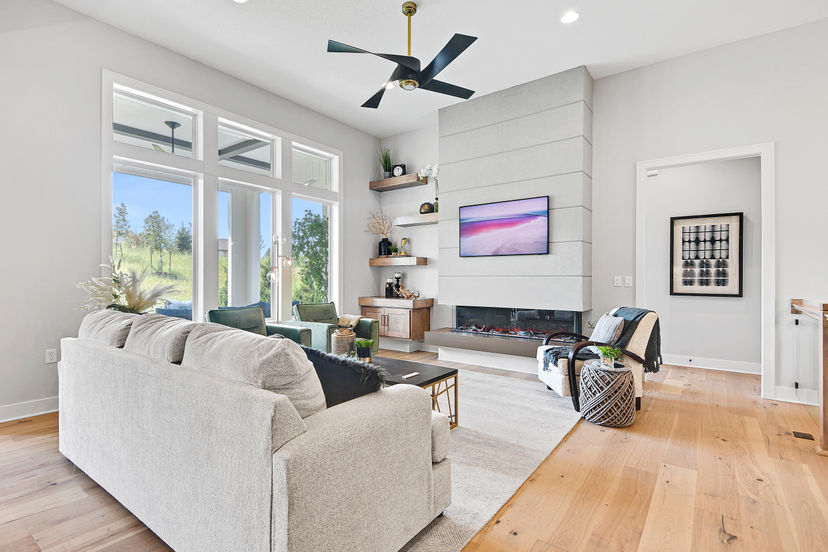 Pauli Homes — 9457 Aurora St