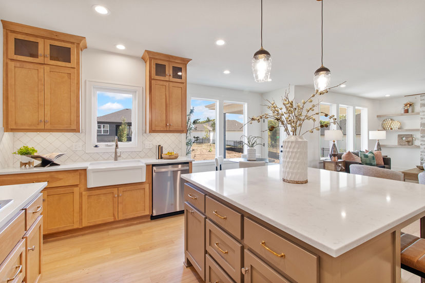 Titan Custom Homes — 2700 NE Crestview St